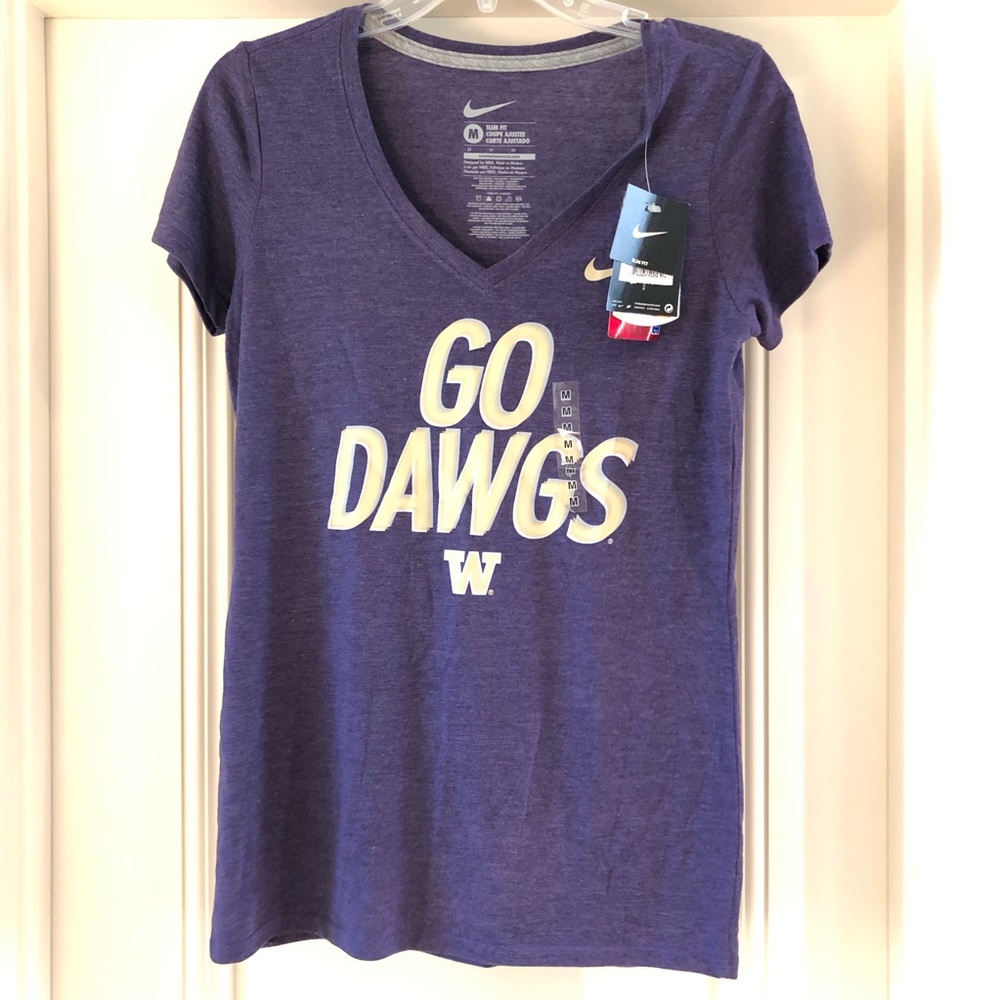 NWT - UW Huskies Nike T-Shirt